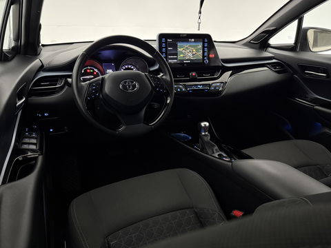 Toyota C-HR 2.0 Hybrid 217PK Business Plus | Camera | Trekhaak | JBL Audio | Carplay | Cruise | Keyless | NAP