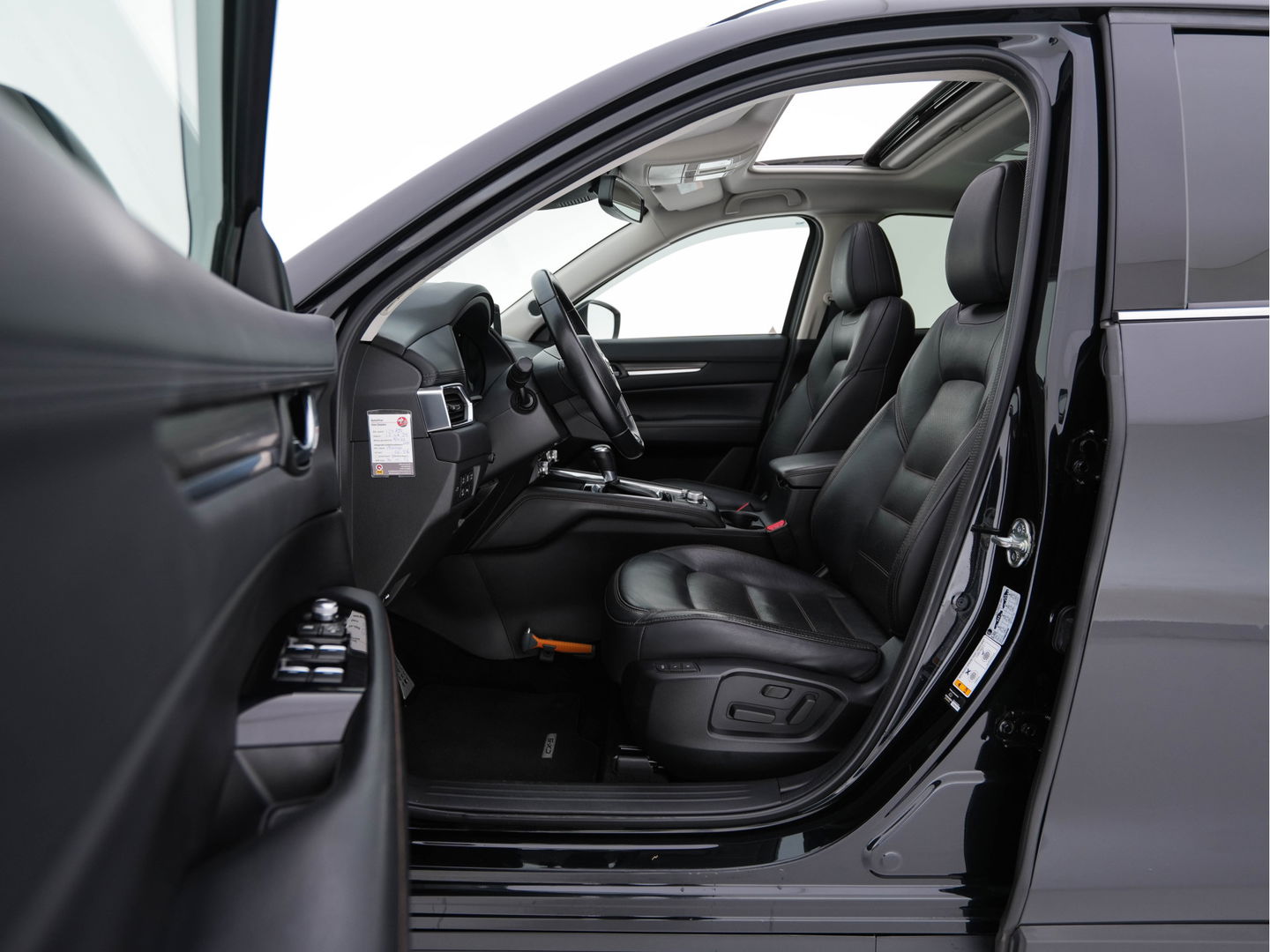 Mazda CX-5 2.2 4WD SkyActiv-D 184 Luxury *PANO | LUXURY-LEATHER | BOSE-SOUNDSYSTEM | FULL-LED | ADAPTIVE-CRUISE | MEMORY-PACK |  HEAD-UP | KEYLESS | TOP-VIEW | BLINDSPOT | HEATED/COOLED-COMFORTSEATS | NAVI-FULLMAP | LANE-ASSIST |  .