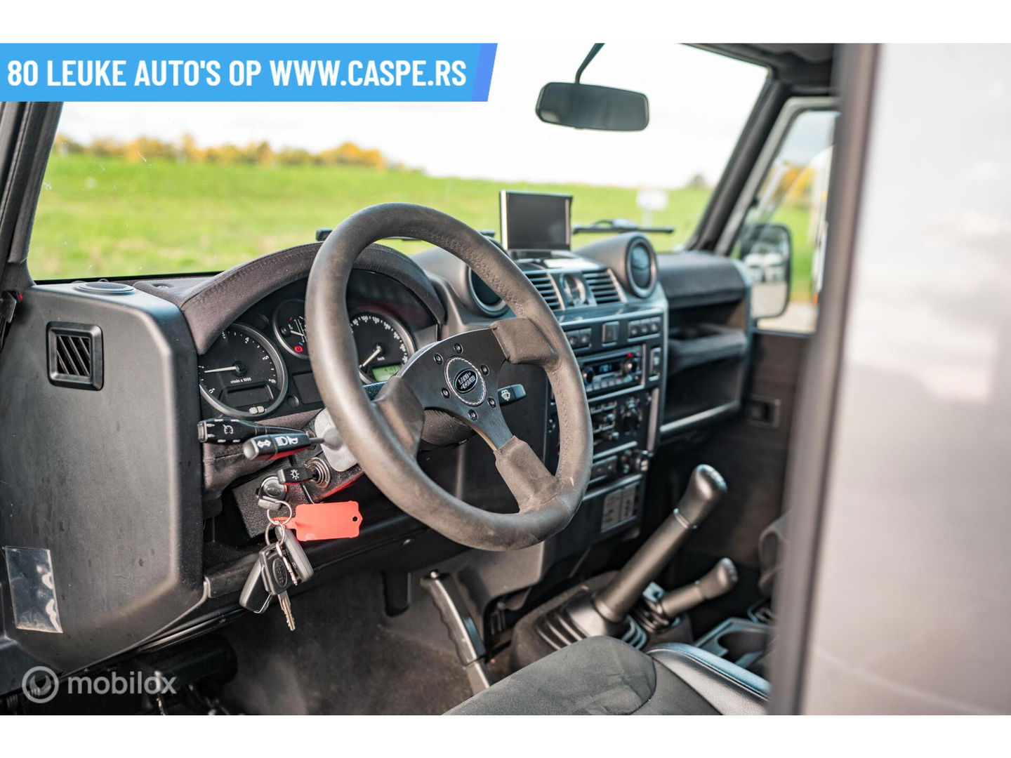 Land Rover Defender 2.2 D HT 90" XTech URBAN