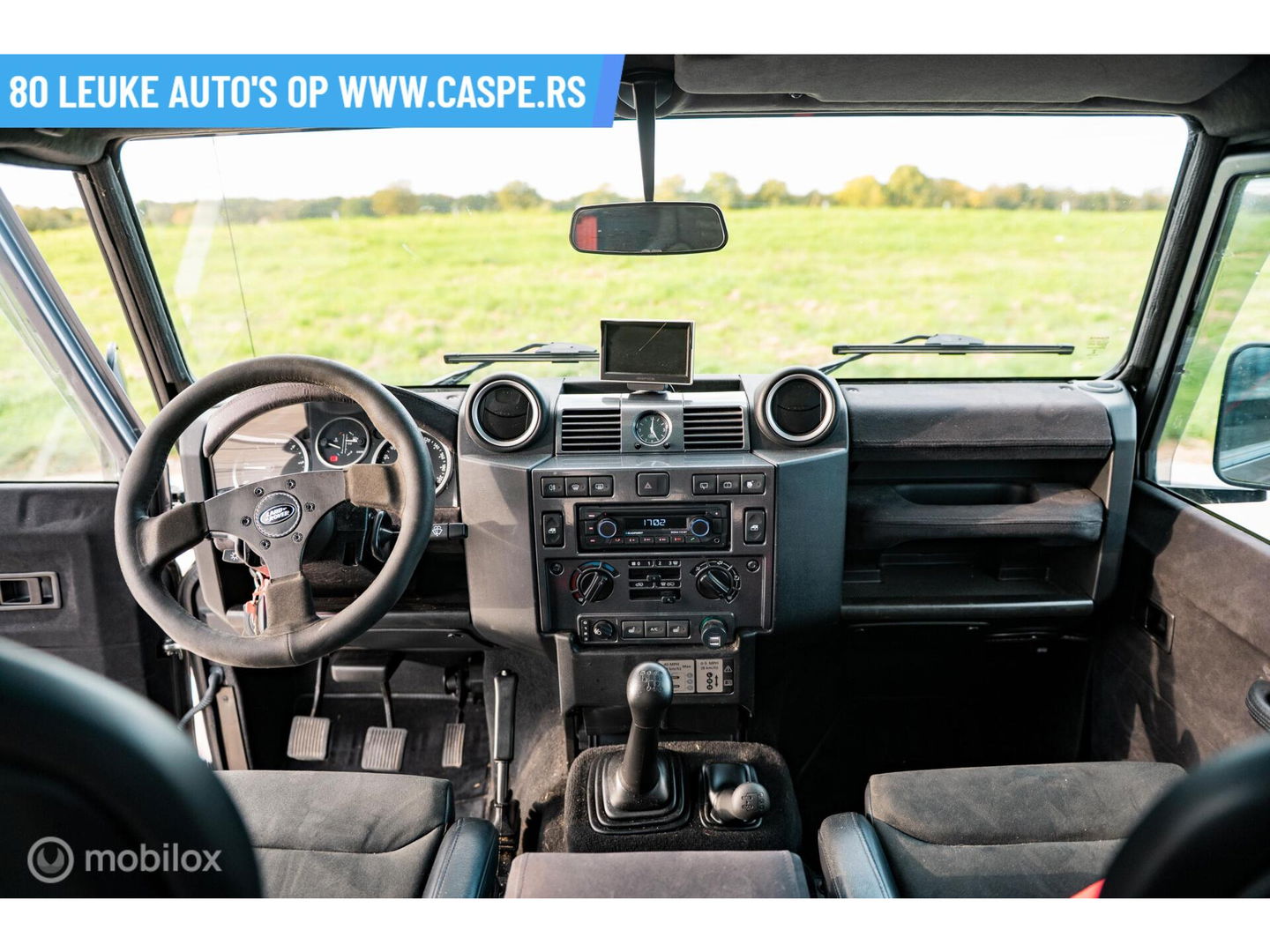 Land Rover Defender 2.2 D HT 90" XTech URBAN