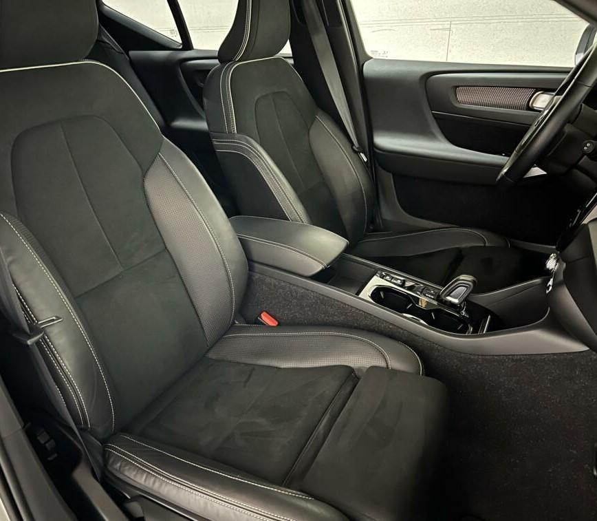 Volvo XC40 1.5 T5 Recharge R-Design Pano H/K 360° ACC Autopilot