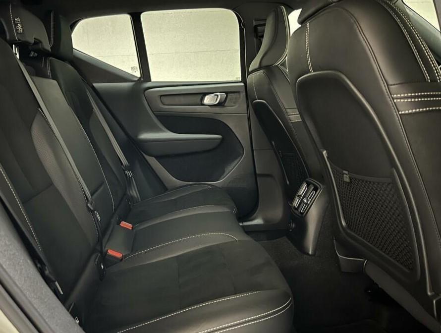 Volvo XC40 1.5 T5 Recharge R-Design Pano H/K 360° ACC Autopilot