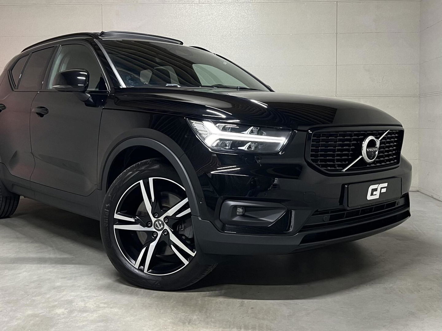 Volvo XC40 1.5 T5 Recharge R-Design Pano H/K 360° ACC Autopilot