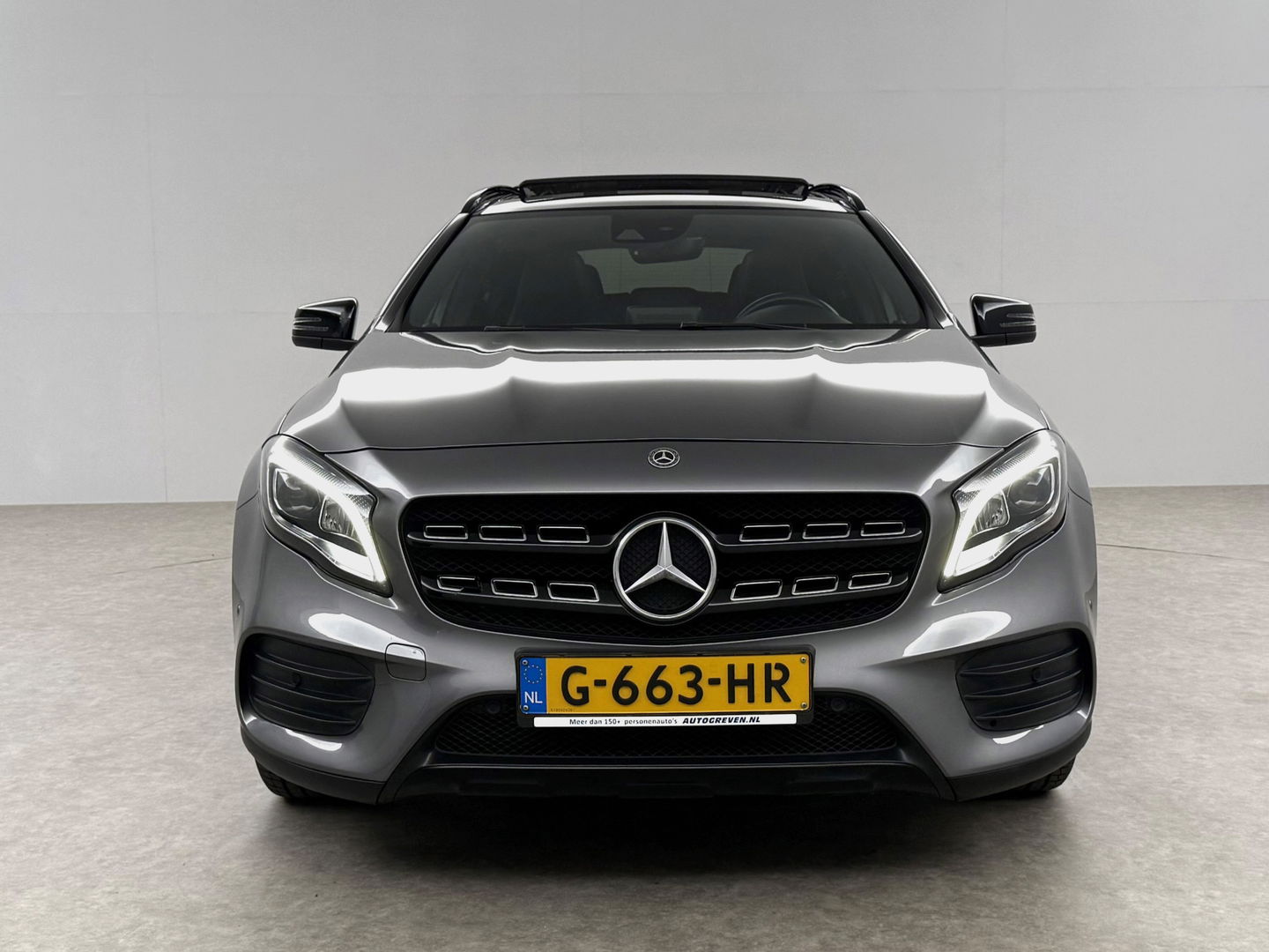 Mercedes-Benz GLA 180 AMG Night Upgrade | Pano | LED | Camera | Carplay | Parkeers. | NAP