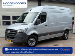 Mercedes-Benz eSprinter 314 RWD AC+DC Snelladen L2H2 New Model - 56 kWh - WLPT 181 km - LED