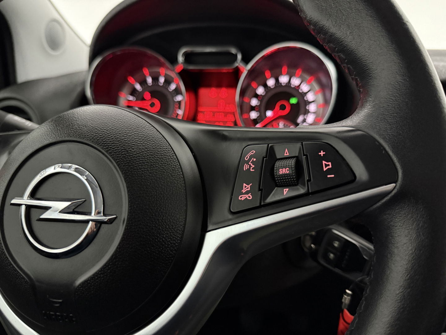 Opel ADAM 1.0 Turbo Jam Favourite | LED | Carplay | Airco | Cruise | Parkeersens.