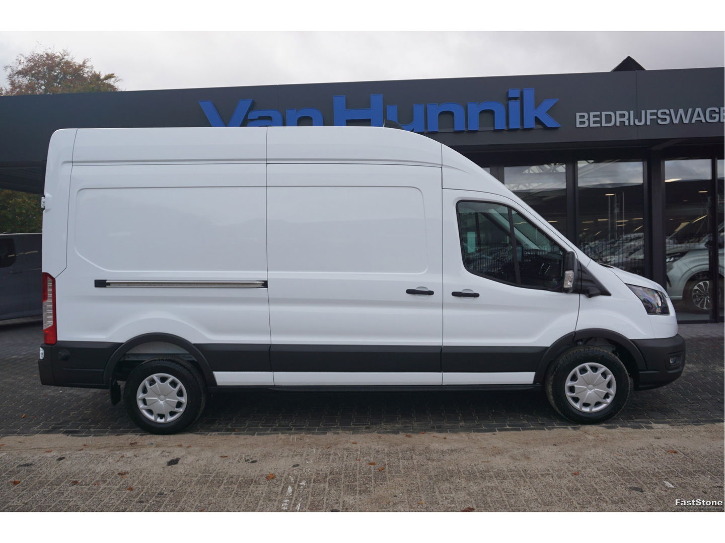 Ford Transit 350L 130PK L3H3 BPM VRIJ!! Navi, 360° Camera, Adap. Cruise, 270° Deur!! NR. A44