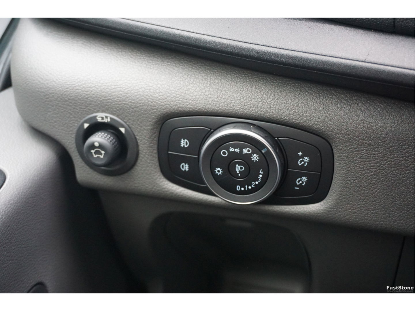 Ford Transit 350L 130PK L3H2 Trend BPM VRIJ!! 12" Sync Navi, Camera, Adap. Cruise, Trekhaak!! NR. A17