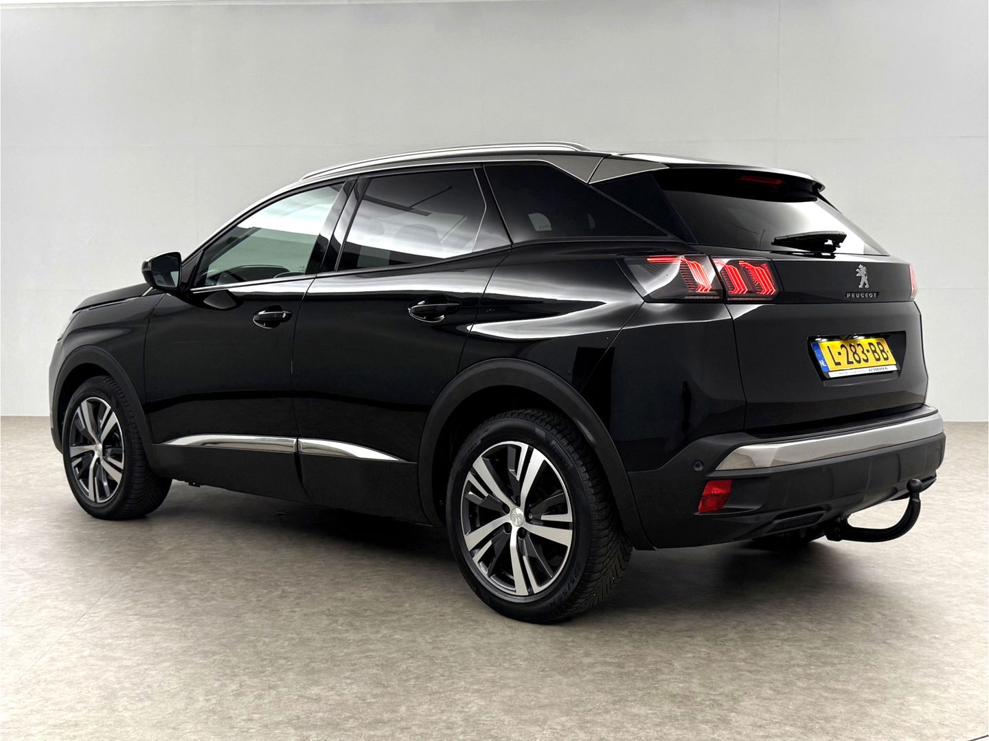 Peugeot 3008 1.2 PureTech | Sfeerverl. | 360° | Trekh. | LED | Virtual | Navi | Carplay | Cruise | Dodehoek | NAP