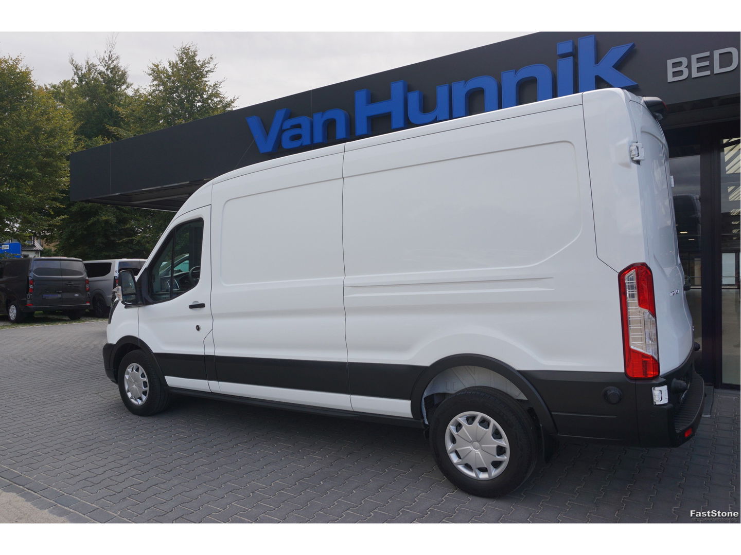 Ford Transit 350L 130PK AUT L3H2 BPM VRIJ!! 12" Sync 4 Navi, Camera, 270° Deur, 230V Omvormer!! NR. A81