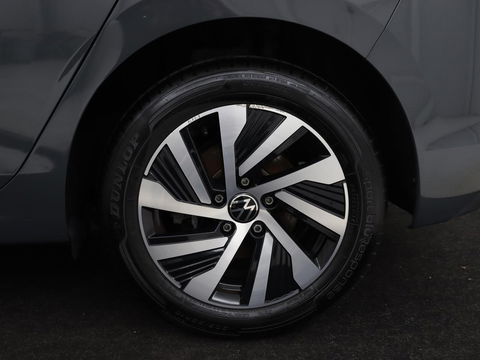 Volkswagen Golf 1.4 eHybrid Style | Trekhaak | Stoelverwarming | Massage | Carplay | Memory | Navigatie | Adaptive cruise | Full LED | Parkeerhulp | Sfeerverlichting | PHEV | Plug In