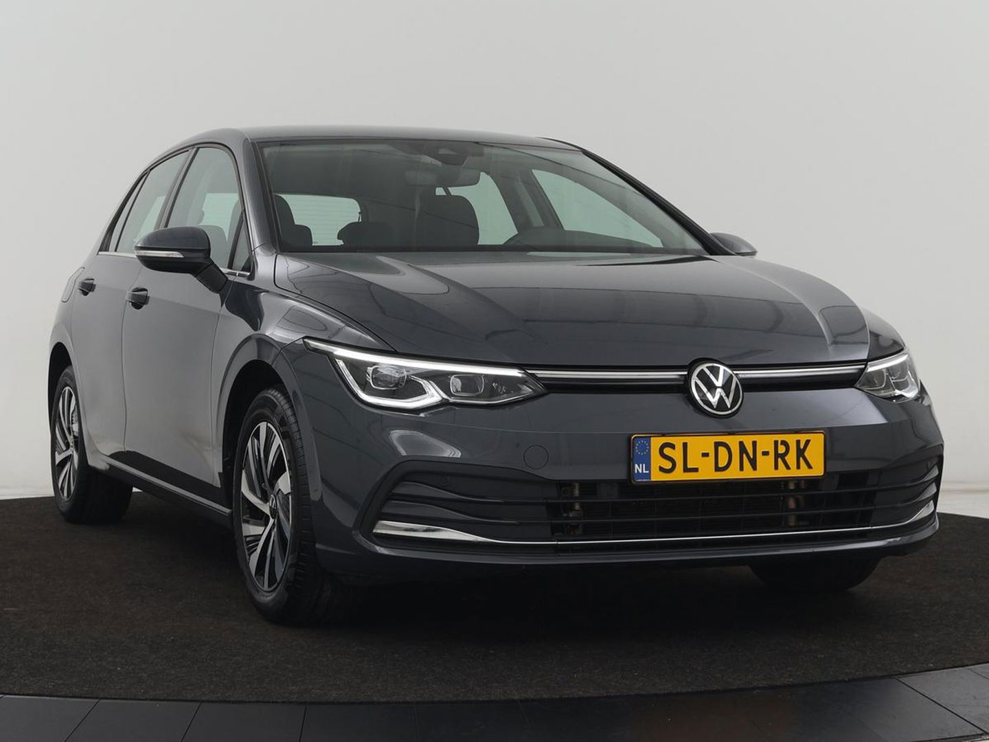 Volkswagen Golf 1.4 eHybrid Style | Trekhaak | Stoelverwarming | Massage | Carplay | Memory | Navigatie | Adaptive cruise | Full LED | Parkeerhulp | Sfeerverlichting | PHEV | Plug In