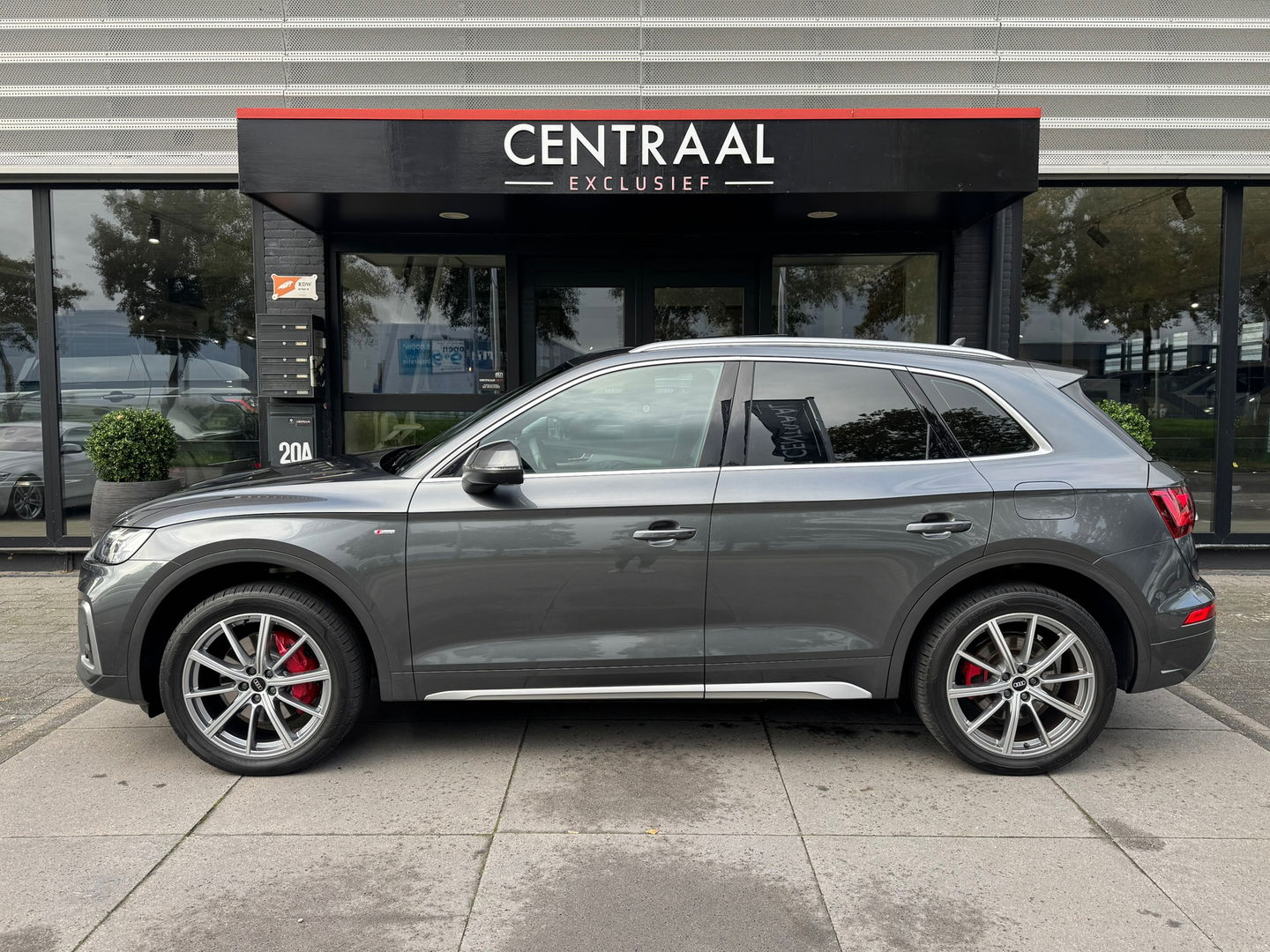 Audi Q5 50 TFSIe Quattro S-Line Pano|Camera|ACC|Carplay|Keyless|Matrix|Ambient Light|Virtual Cockpit|299PK
