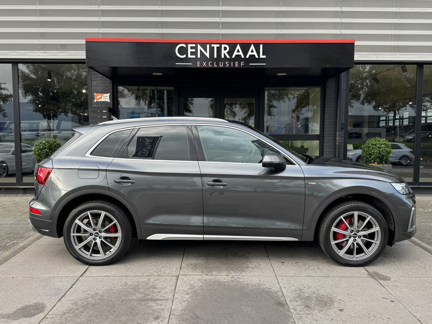 Audi Q5 50 TFSIe Quattro S-Line Pano|Camera|ACC|Carplay|Keyless|Matrix|Ambient Light|Virtual Cockpit|299PK