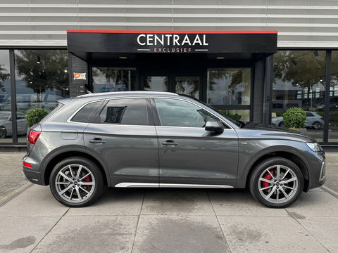 Audi Q5 50 TFSIe Quattro S-Line Pano|Camera|ACC|Carplay|Keyless|Matrix|Ambient Light|Virtual Cockpit|299PK