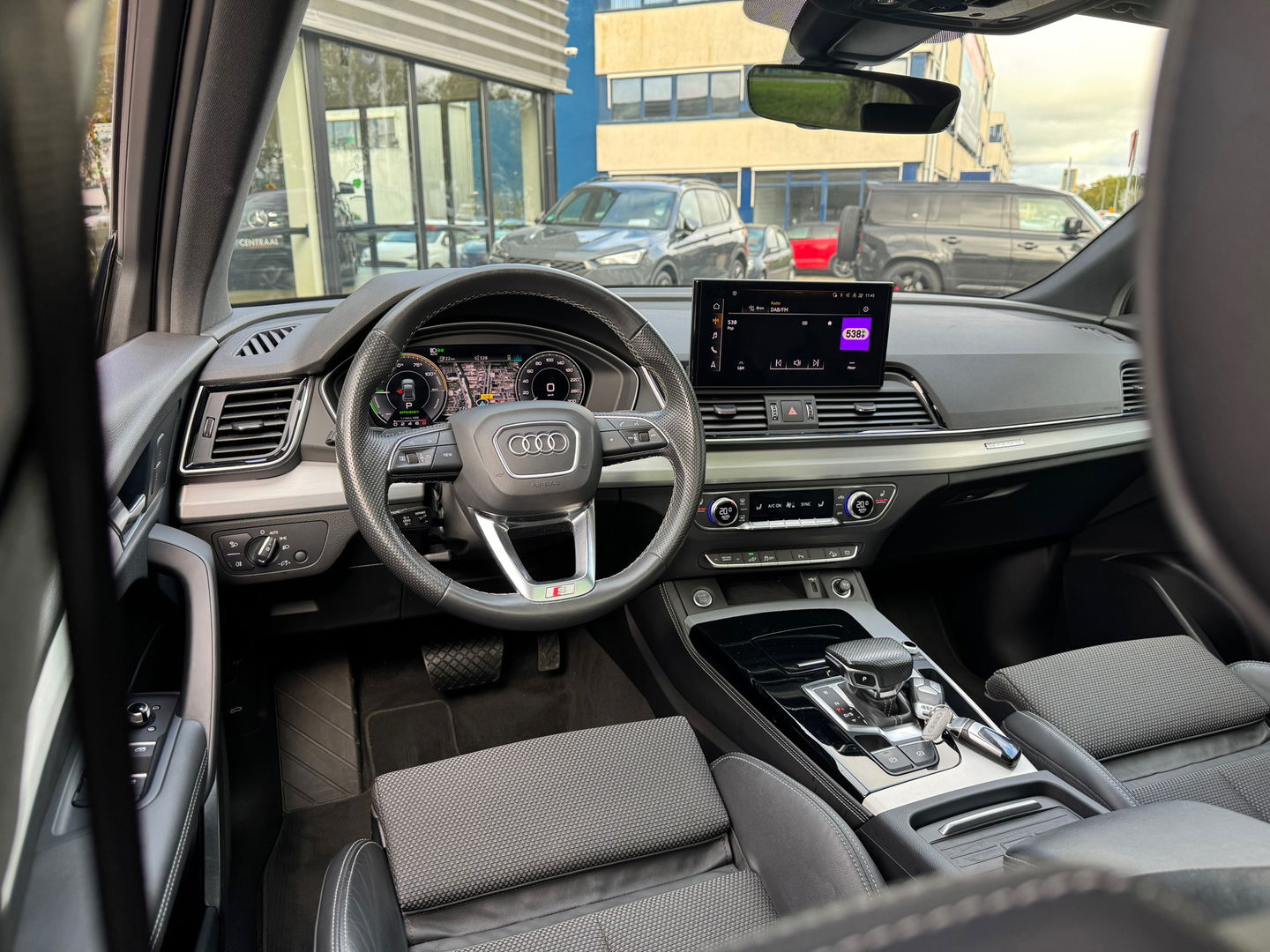 Audi Q5 50 TFSIe Quattro S-Line Pano|Camera|ACC|Carplay|Keyless|Matrix|Ambient Light|Virtual Cockpit|299PK