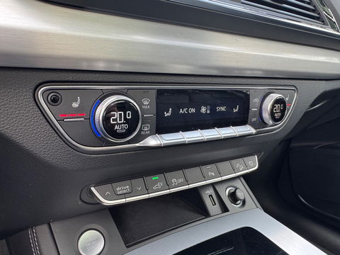 Audi Q5 50 TFSIe Quattro S-Line Pano|Camera|ACC|Carplay|Keyless|Matrix|Ambient Light|Virtual Cockpit|299PK