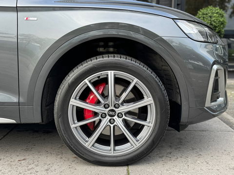 Audi Q5 50 TFSIe Quattro S-Line Pano|Camera|ACC|Carplay|Keyless|Matrix|Ambient Light|Virtual Cockpit|299PK