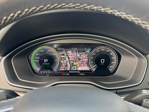 Audi Q5 50 TFSIe Quattro S-Line Pano|Camera|ACC|Carplay|Keyless|Matrix|Ambient Light|Virtual Cockpit|299PK