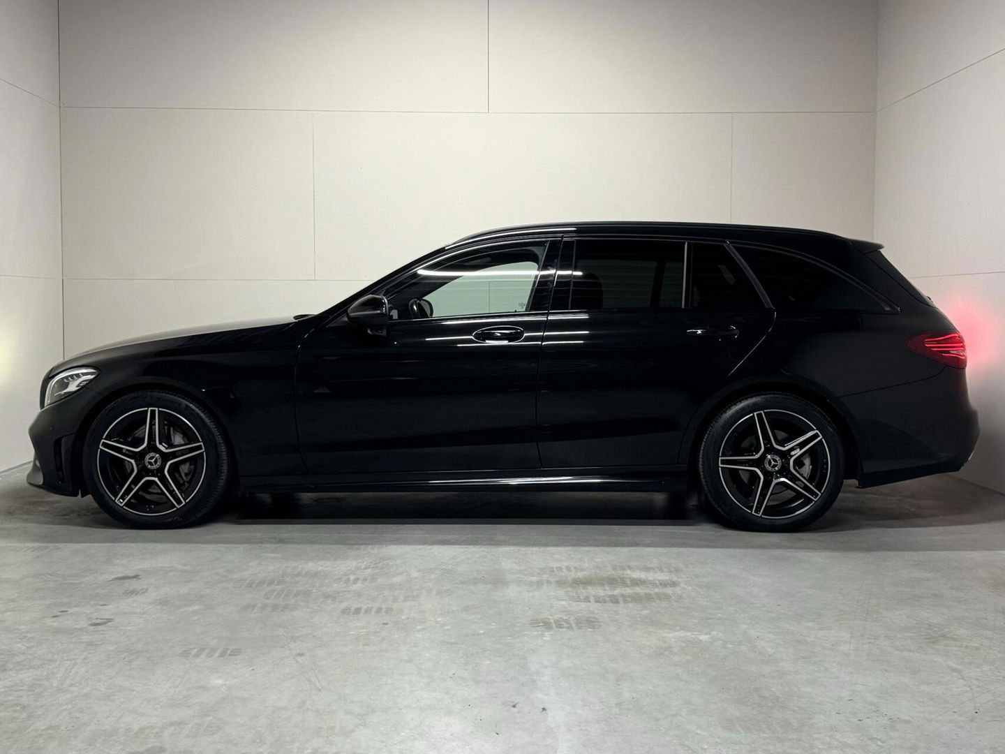 Mercedes-Benz C-Klasse Estate 200 AMG Night Virtual Leer Trekh. NAP
