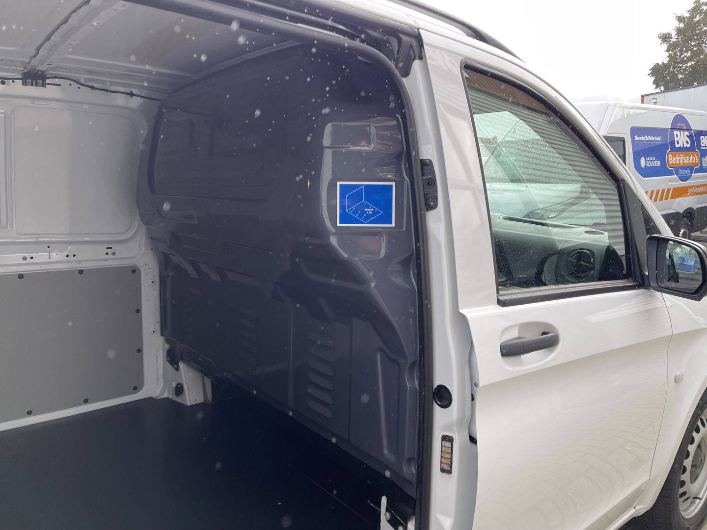 Mercedes-Benz Vito 119 CDI 190pk Lang L2H1 automaat / vaste prijs rijklaar € 20.950 ex / lease vanaf € 342 / airco / cruise / navi / camera / achterklep / euro 6 diesel / bpm vrij !