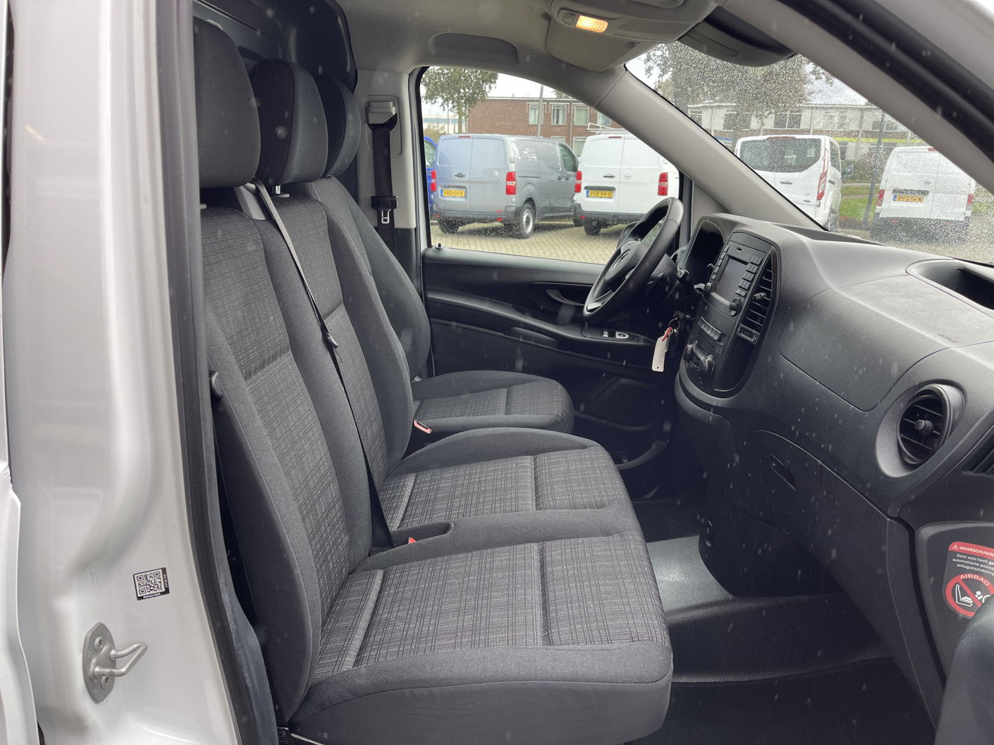Mercedes-Benz Vito 119 CDI 190pk Lang L2H1 automaat / vaste prijs rijklaar € 20.950 ex / lease vanaf € 342 / airco / cruise / navi / camera / achterklep / euro 6 diesel / bpm vrij !