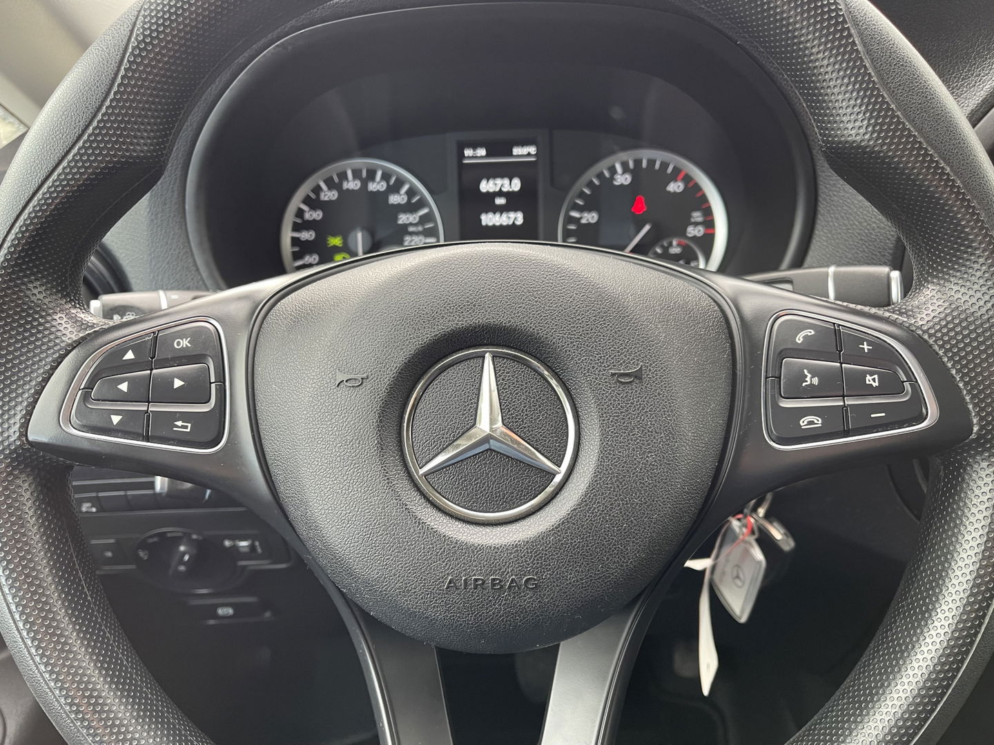 Mercedes-Benz Vito 119 CDI 190pk Lang L2H1 automaat / vaste prijs rijklaar € 20.950 ex / lease vanaf € 342 / airco / cruise / navi / camera / achterklep / euro 6 diesel / bpm vrij !