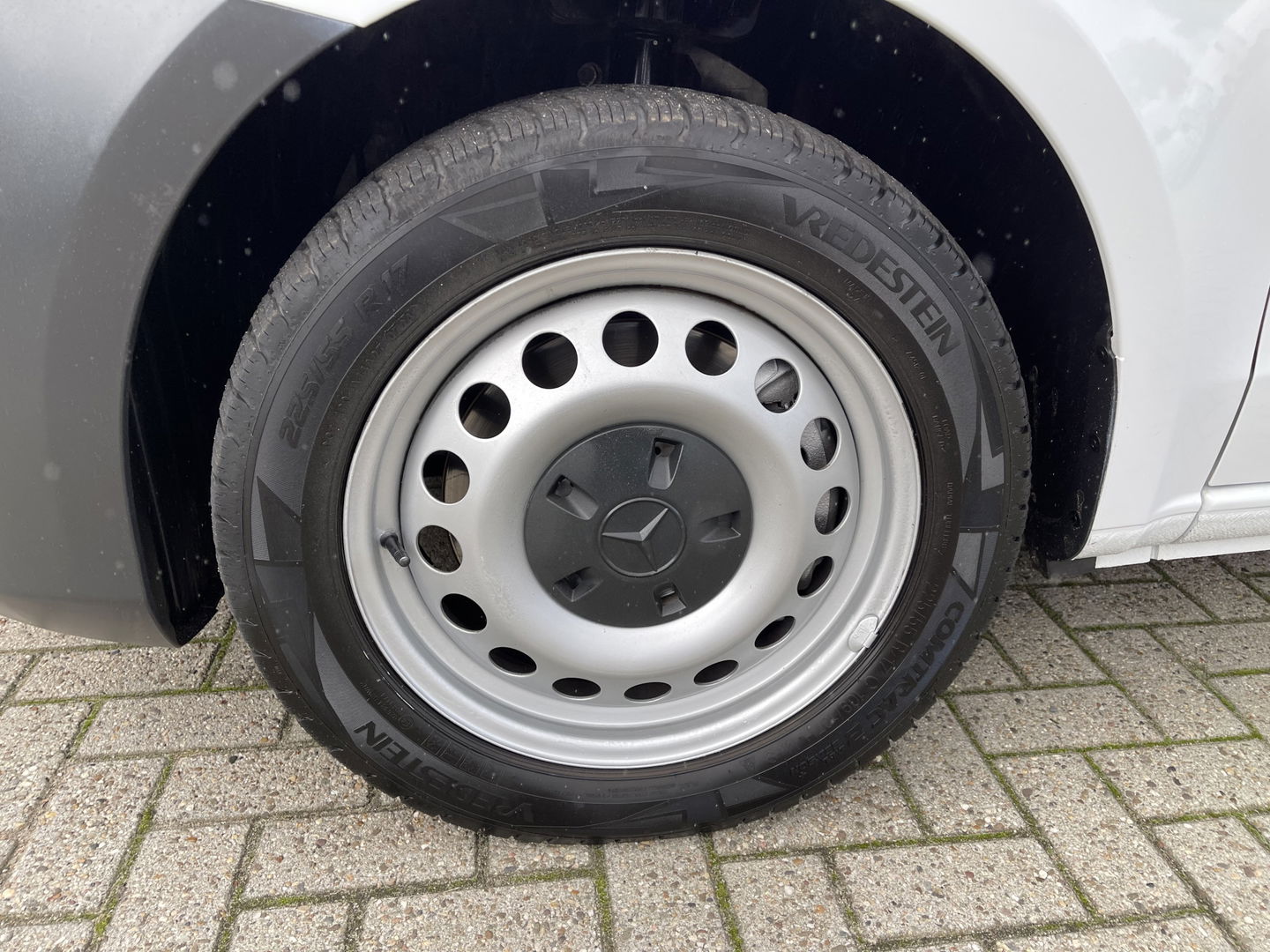 Mercedes-Benz Vito 119 CDI 190pk Lang L2H1 automaat / vaste prijs rijklaar € 20.950 ex / lease vanaf € 342 / airco / cruise / navi / camera / achterklep / euro 6 diesel / bpm vrij !