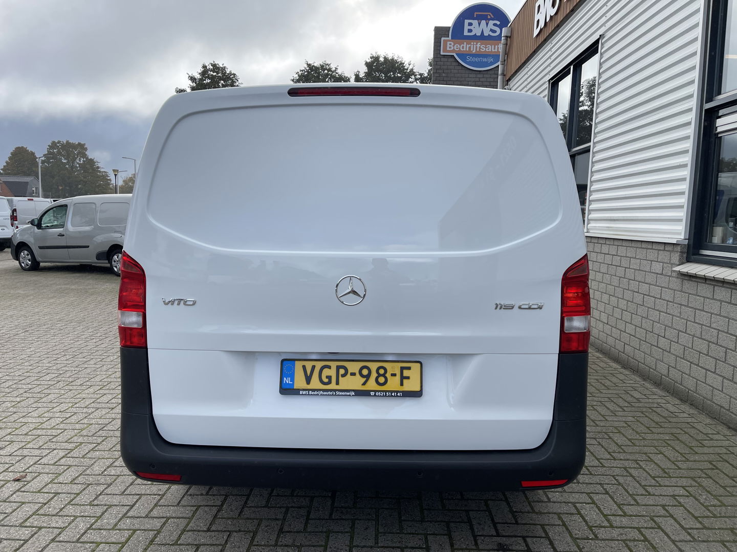 Mercedes-Benz Vito 119 CDI 190pk Lang L2H1 automaat / vaste prijs rijklaar € 20.950 ex / lease vanaf € 342 / airco / cruise / navi / camera / achterklep / euro 6 diesel / bpm vrij !