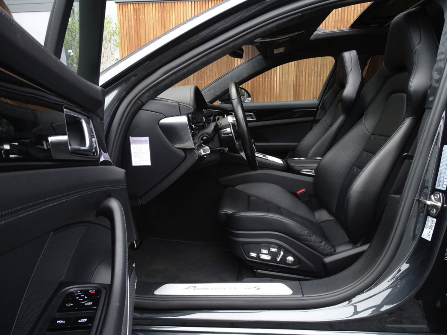 Porsche Panamera Sport Turismo 2.9 4S 441PK / Sport Design / BOSE / PDLS+ / Sport Chrono *NAP*