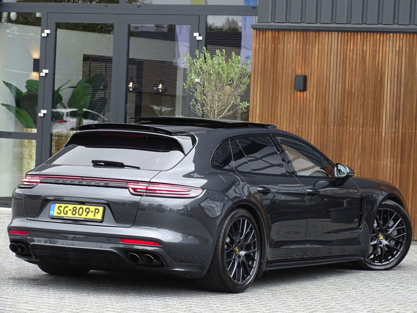 Porsche Panamera Sport Turismo 2.9 4S 441PK / Sport Design / BOSE / PDLS+ / Sport Chrono *NAP*