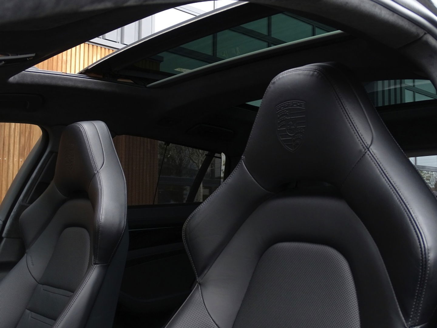 Porsche Panamera Sport Turismo 2.9 4S 441PK / Sport Design / BOSE / PDLS+ / Sport Chrono *NAP*