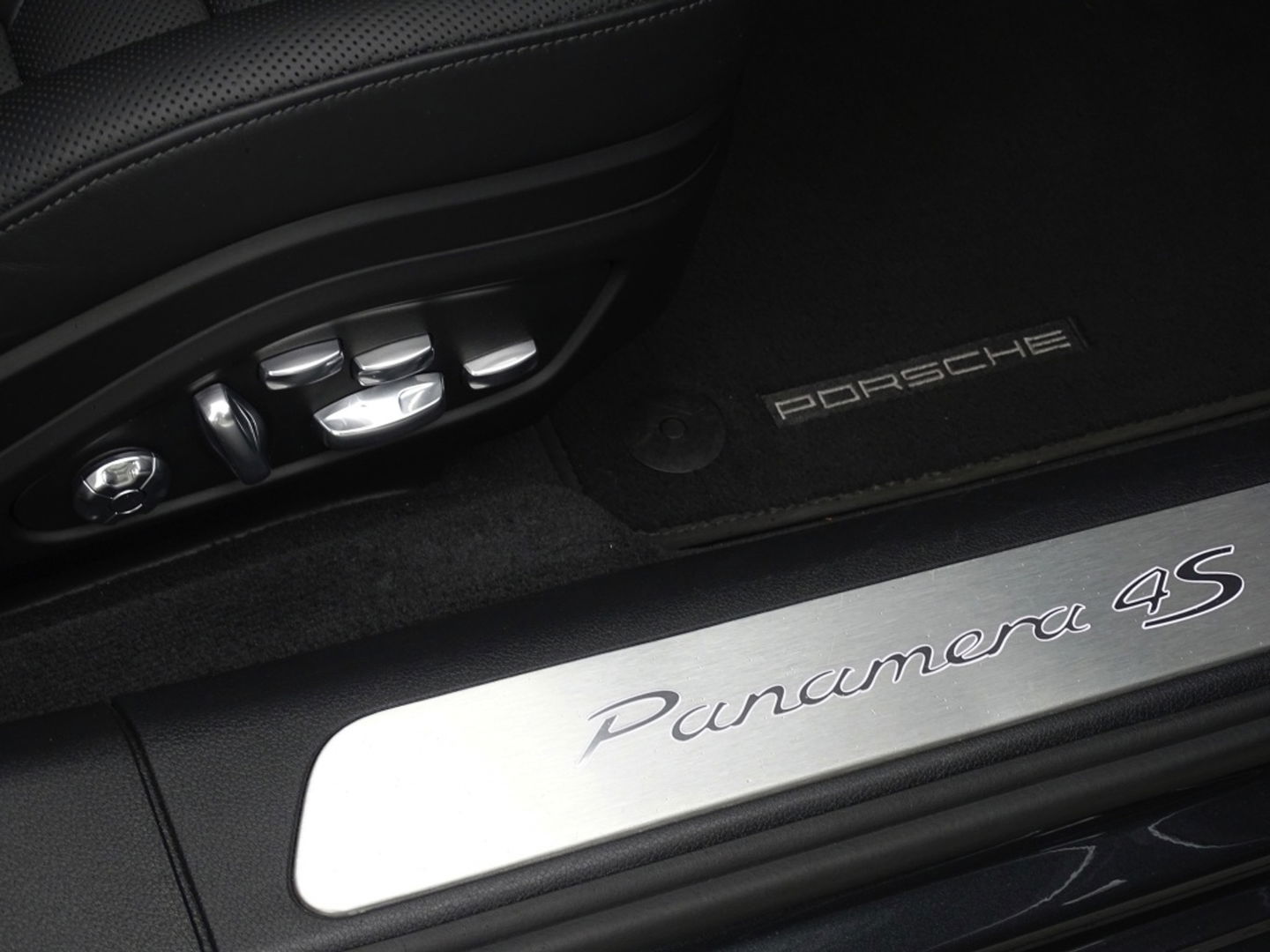 Porsche Panamera Sport Turismo 2.9 4S 441PK / Sport Design / BOSE / PDLS+ / Sport Chrono *NAP*