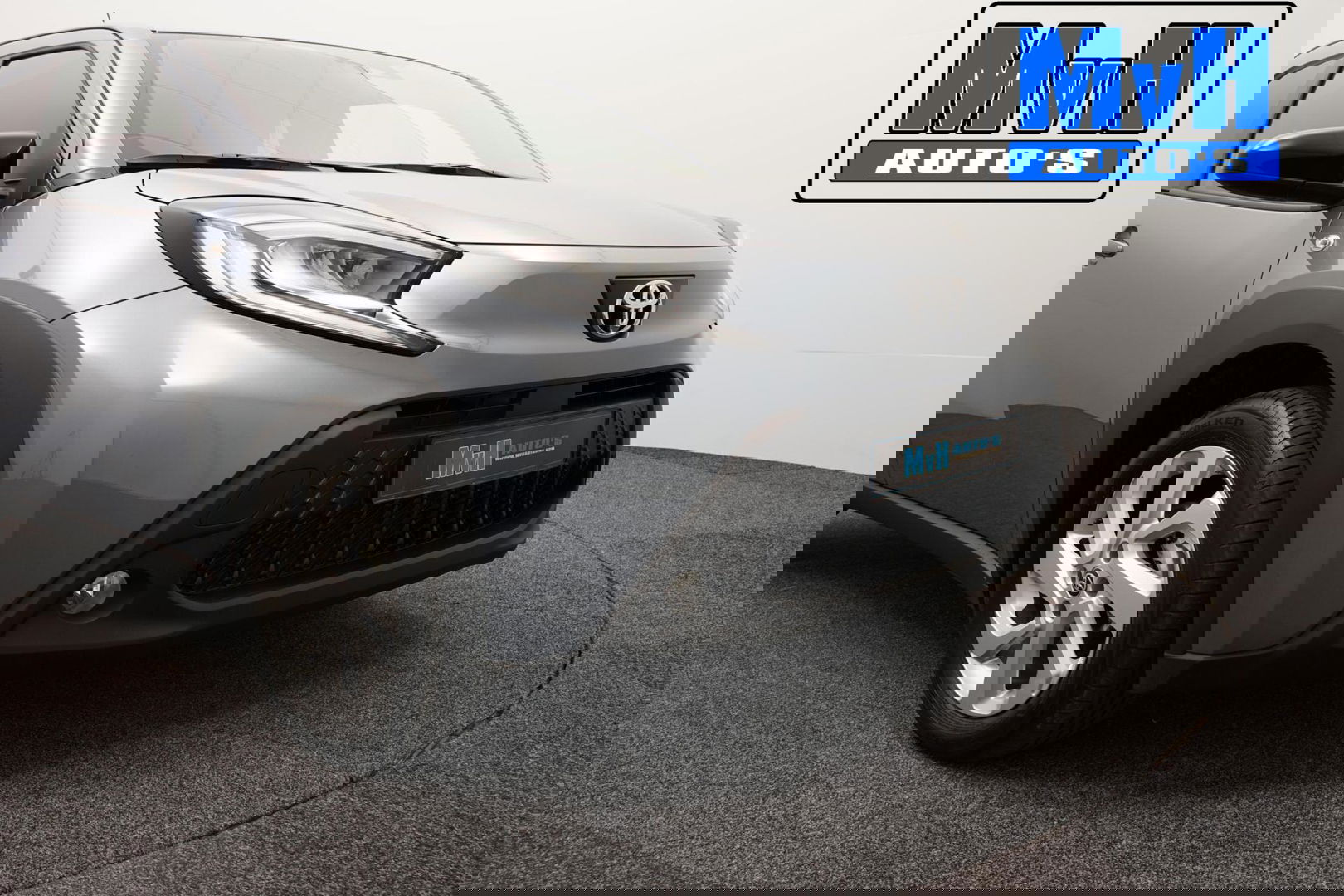 Toyota Aygo X 1.0 VVT-i S-CVT Pulse|AUTOMAAT|STOELVERW|LED|ACC