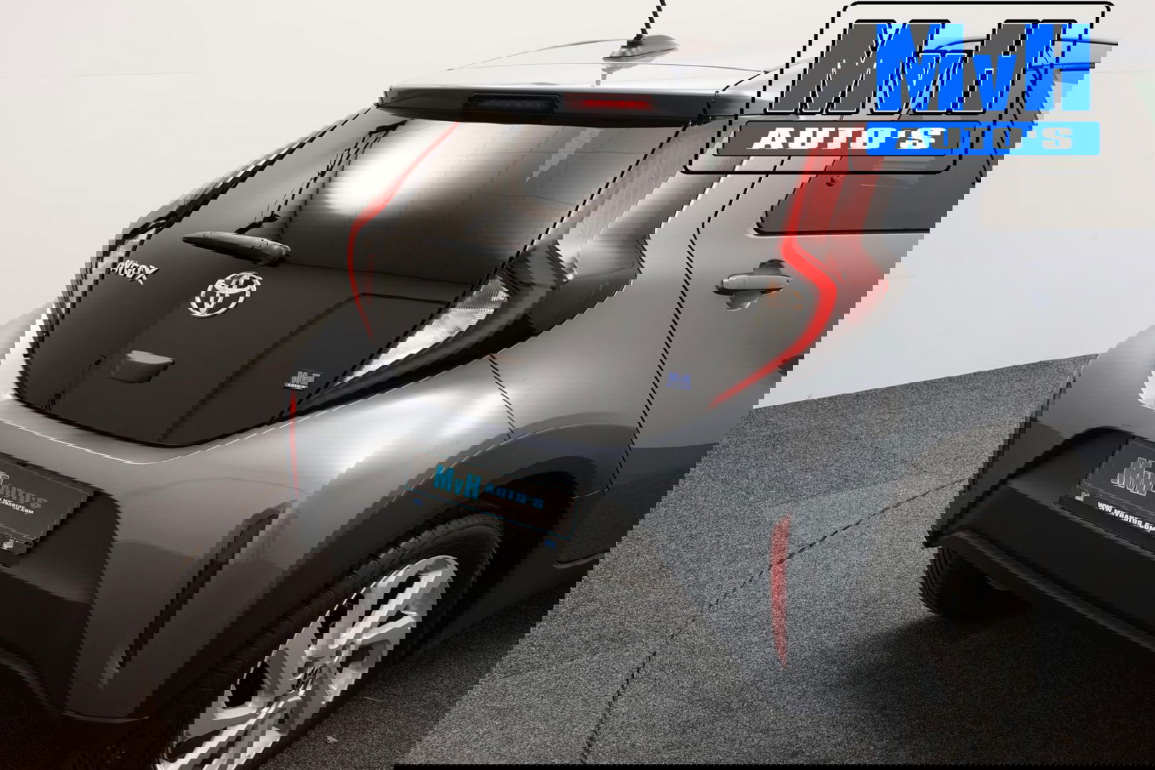 Toyota Aygo X 1.0 VVT-i S-CVT Pulse|AUTOMAAT|STOELVERW|LED|ACC