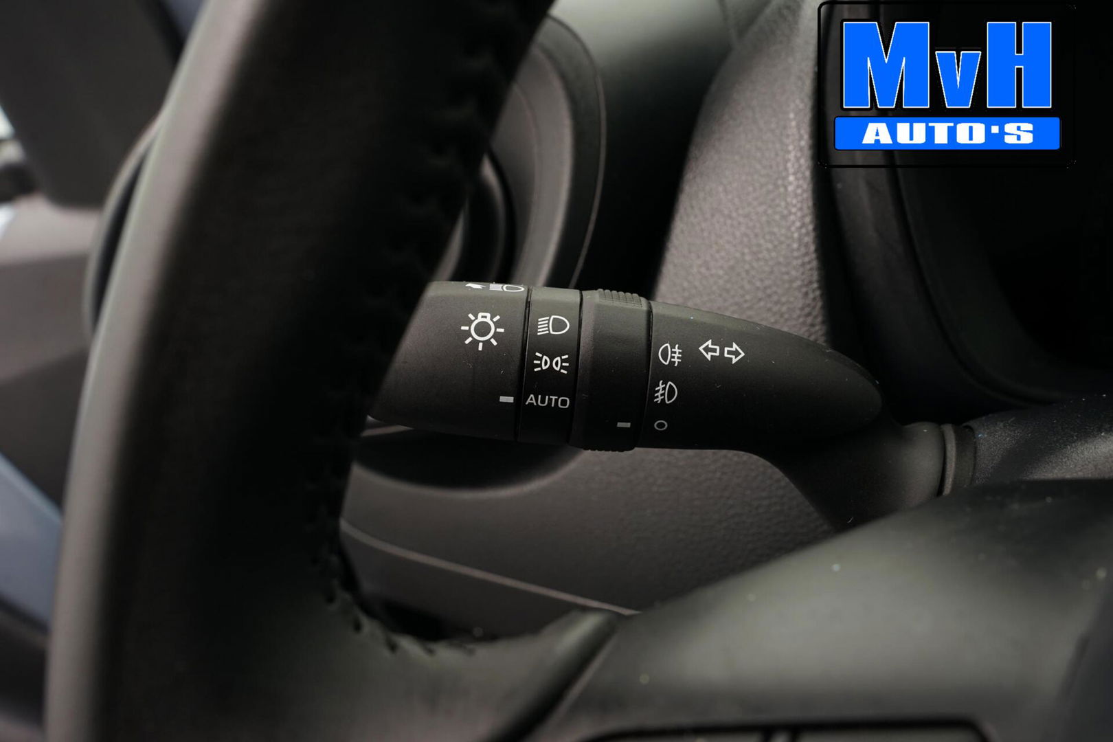Toyota Aygo X 1.0 VVT-i S-CVT Pulse|AUTOMAAT|STOELVERW|LED|ACC