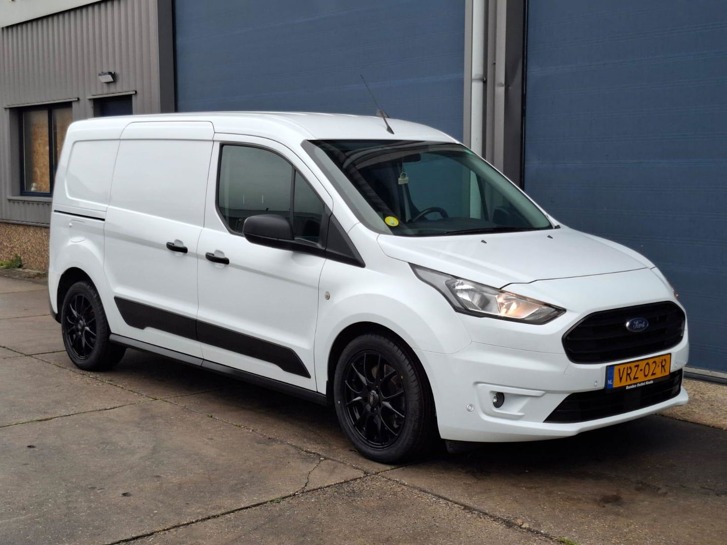 Ford Transit Connect 1.5 EcoBlue L2 Trend AIRCO / CRUISE CONTROLE / KASTEN INRICHTING
