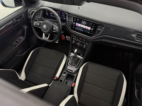 Volkswagen T-Roc 1.5 TSI Sport 150PK | Pano | Virtual | Camera | Carplay | Sfeerverl. | Adaptive Cruise | Stoelverw.