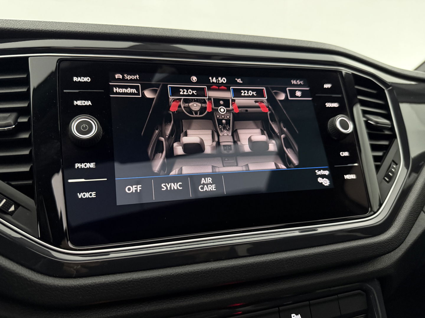 Volkswagen T-Roc 1.5 TSI Sport 150PK | Pano | Virtual | Camera | Carplay | Sfeerverl. | Adaptive Cruise | Stoelverw.