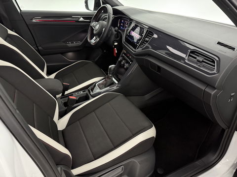 Volkswagen T-Roc 1.5 TSI Sport 150PK | Pano | Virtual | Camera | Carplay | Sfeerverl. | Adaptive Cruise | Stoelverw.