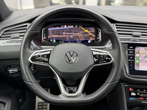Volkswagen Tiguan 1.4 TSI eHybrid R-Line Business+ Black Style|SOH97%|Pano|Leer|Memory|Matrix|HUD|360Cam|Ad.Cruise|Trekhaak