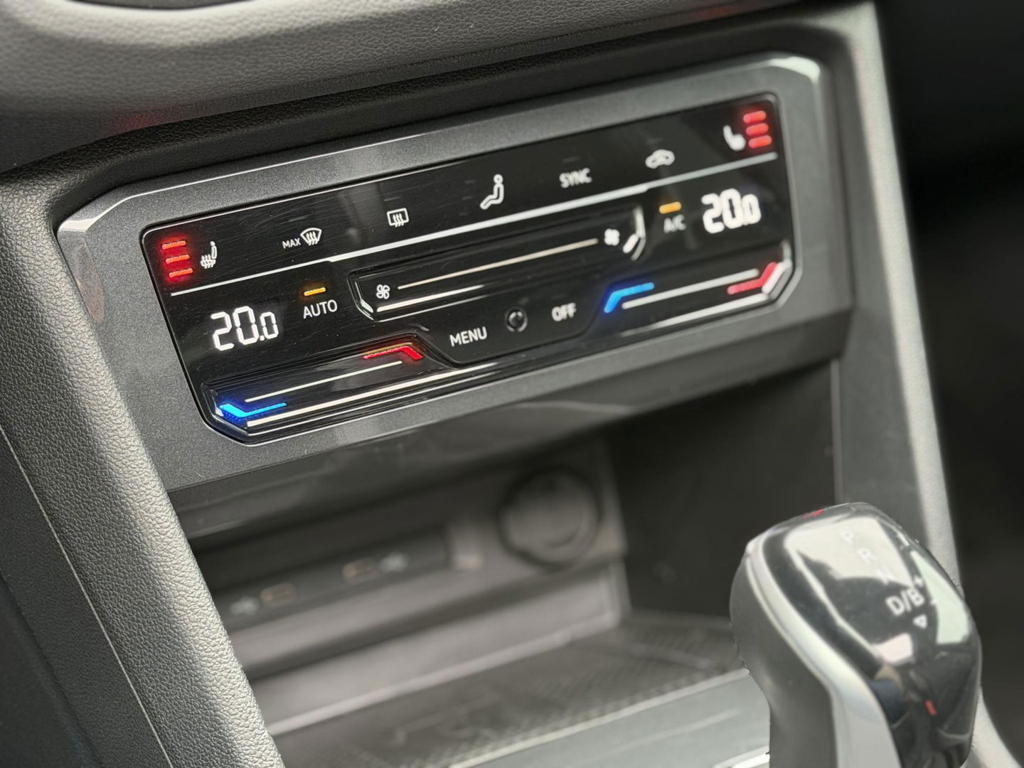 Volkswagen Tiguan 1.4 TSI eHybrid R-Line Business+ Black Style|SOH97%|Pano|Leer|Memory|Matrix|HUD|360Cam|Ad.Cruise|Trekhaak