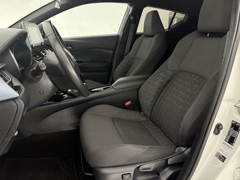 Toyota C-HR 2.0 Hybrid 217PK Business Plus | Camera | Trekhaak | JBL Audio | Carplay | Cruise | Keyless | NAP