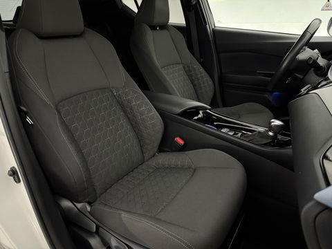 Toyota C-HR 2.0 Hybrid 217PK Business Plus | Camera | Trekhaak | JBL Audio | Carplay | Cruise | Keyless | NAP