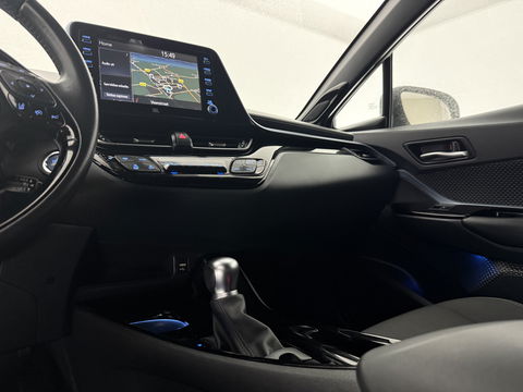 Toyota C-HR 2.0 Hybrid 217PK Business Plus | Camera | Trekhaak | JBL Audio | Carplay | Cruise | Keyless | NAP