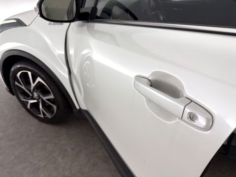 Toyota C-HR 2.0 Hybrid 217PK Business Plus | Camera | Trekhaak | JBL Audio | Carplay | Cruise | Keyless | NAP