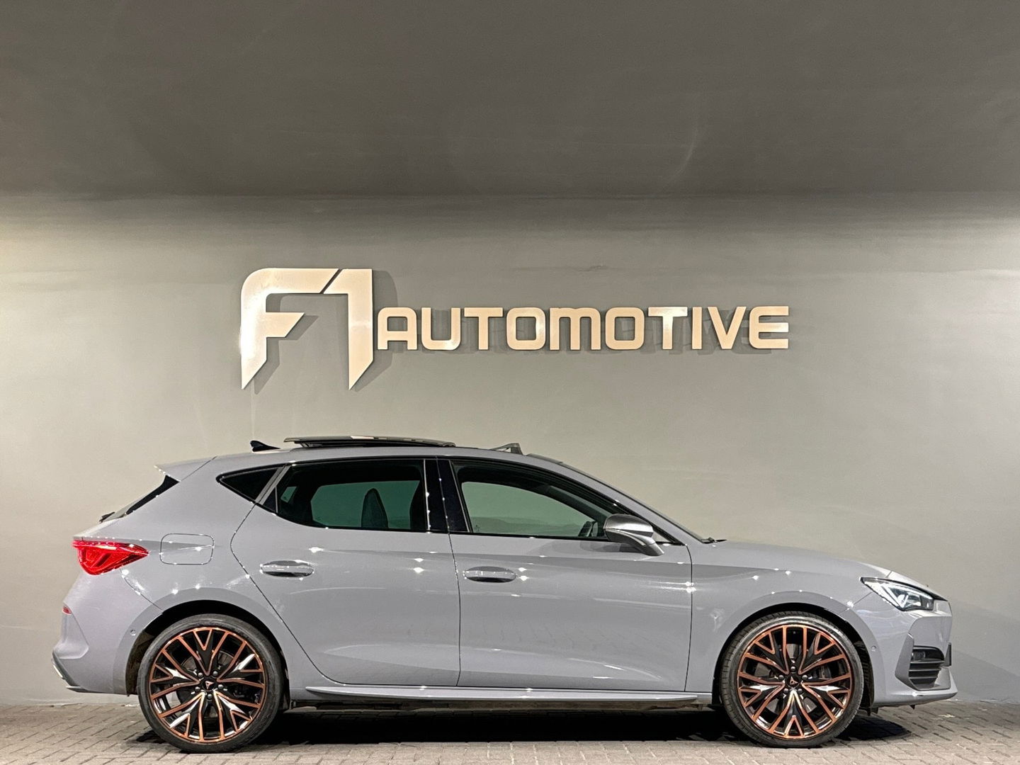 CUPRA Leon 1.4 e-Hybrid VZ Performance Copper Pano|Sfeer|VOL