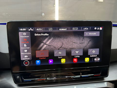 CUPRA Leon 1.4 e-Hybrid VZ Performance Copper Pano|Sfeer|VOL