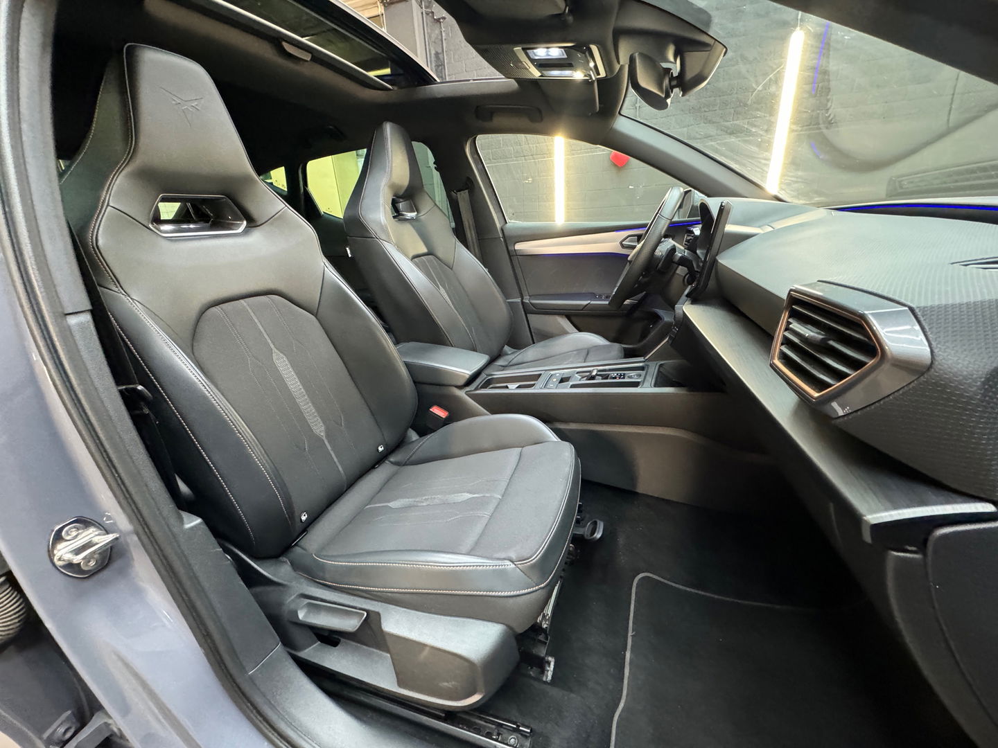 CUPRA Leon 1.4 e-Hybrid VZ Performance Copper Pano|Sfeer|VOL