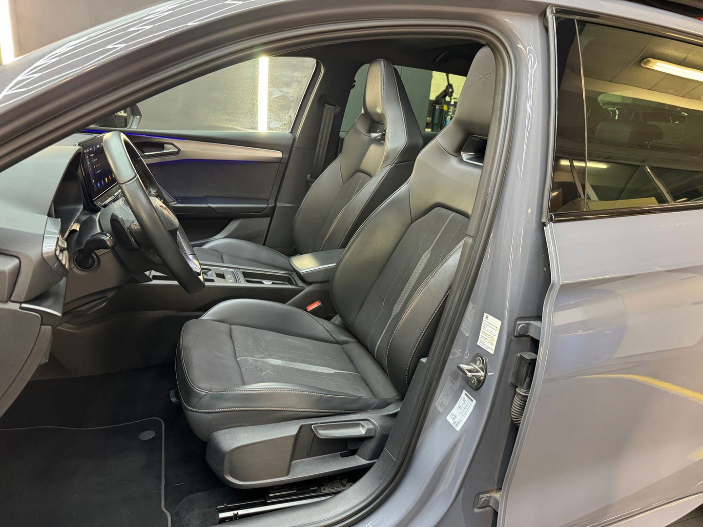 CUPRA Leon 1.4 e-Hybrid VZ Performance Copper Pano|Sfeer|VOL